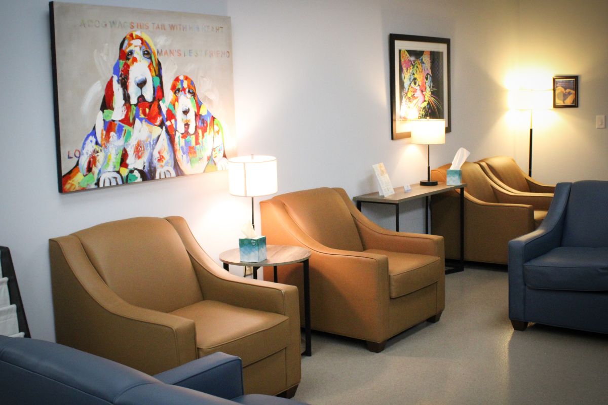 Greenville Emergency Vet - Lobby 3
